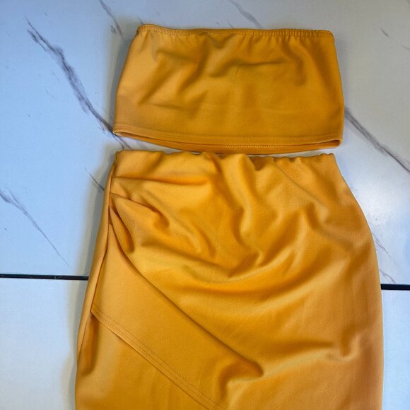 strapless yellow two piece set - Picture 4 of 6
